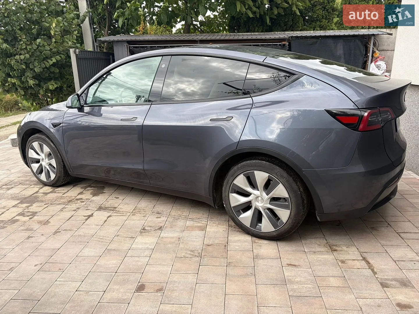 2023 Tesla Model Y - мініатюра 3