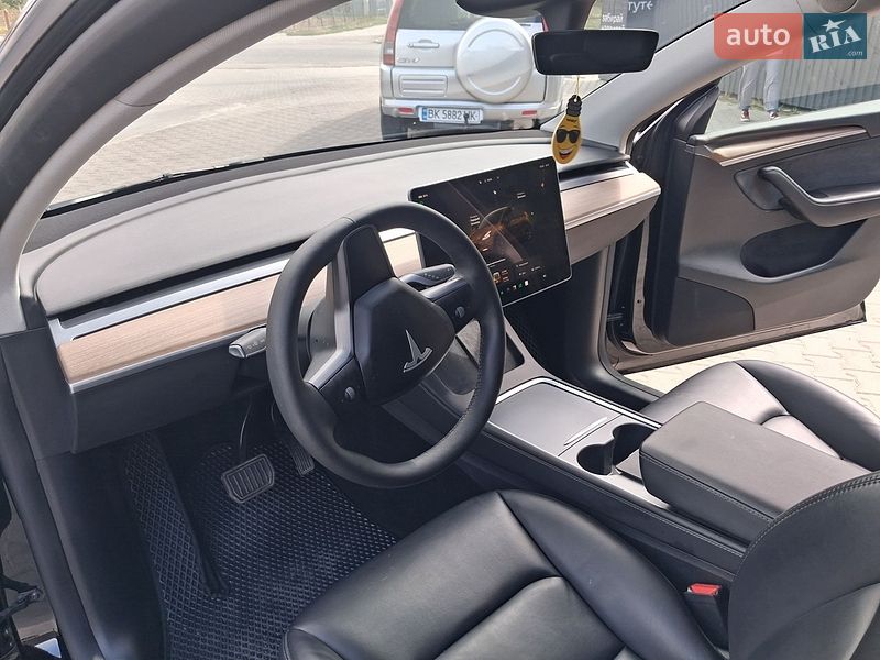 Внедорожник / Кроссовер Tesla Model Y 2024 в Лановцах