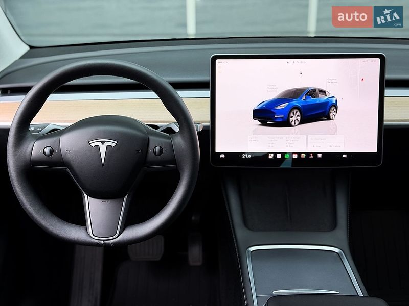 Позашляховик / Кросовер Tesla Model Y 2023 в Києві фото 17 Позашляховик / Кросовер Tesla Model Y 2023 в Києві