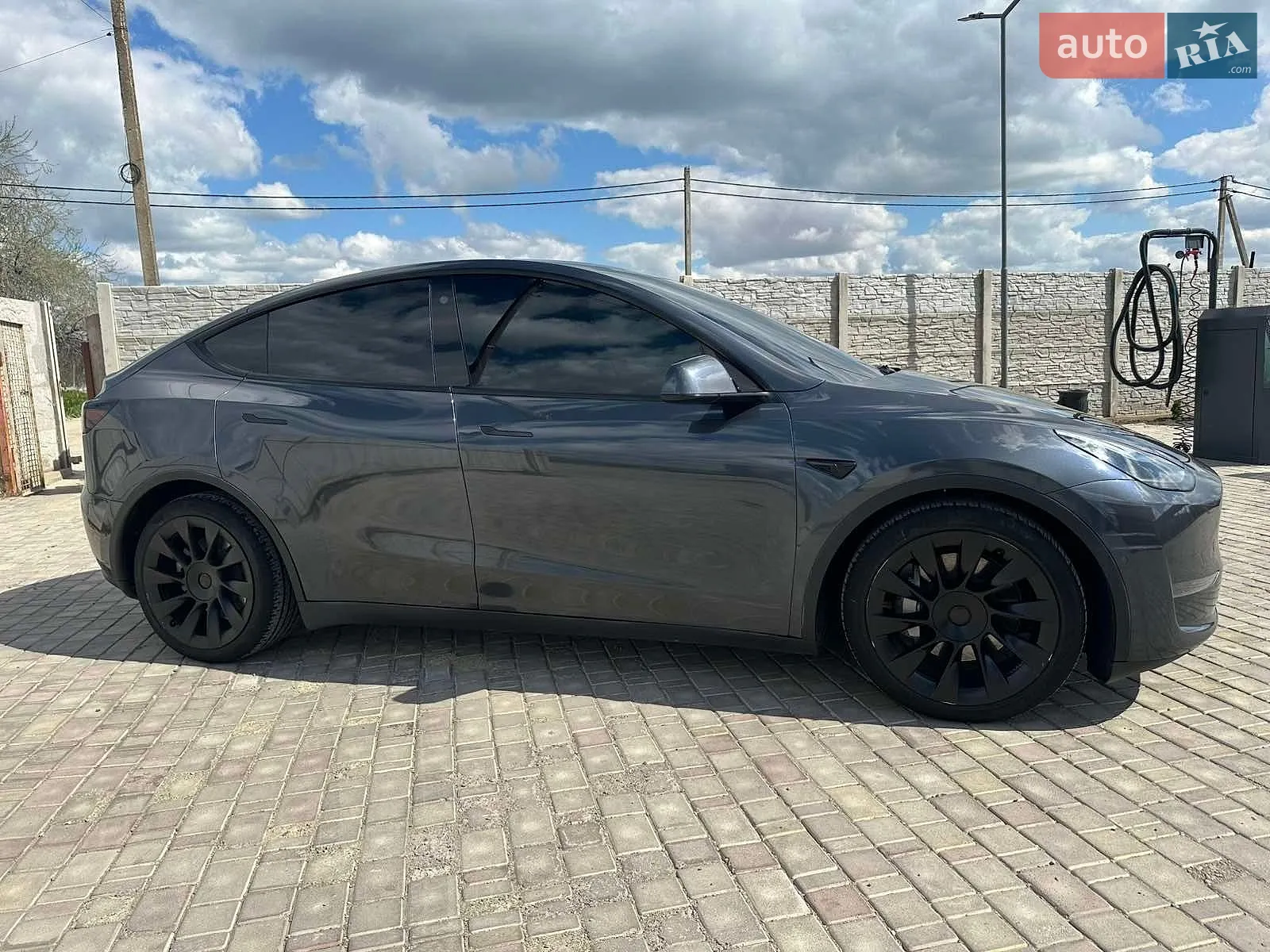 2021 Tesla Model Y - мініатюра 8