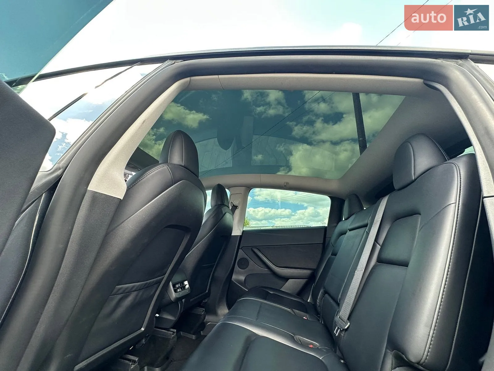 2021 Tesla Model Y - мініатюра 14