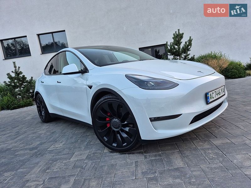 Tesla Model Y 2022 Tesla Model Y 2022