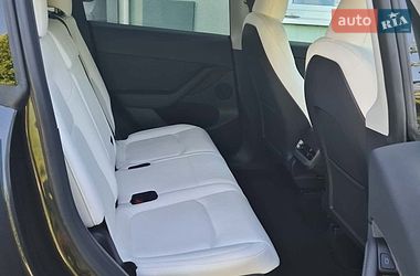 Позашляховик / Кросовер Tesla Model Y 2024 в Івано-Франківську фото 8 Позашляховик / Кросовер Tesla Model Y 2024 в Івано-Франківську