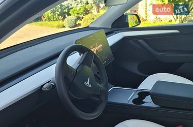 Позашляховик / Кросовер Tesla Model Y 2024 в Івано-Франківську фото 13 Позашляховик / Кросовер Tesla Model Y 2024 в Івано-Франківську