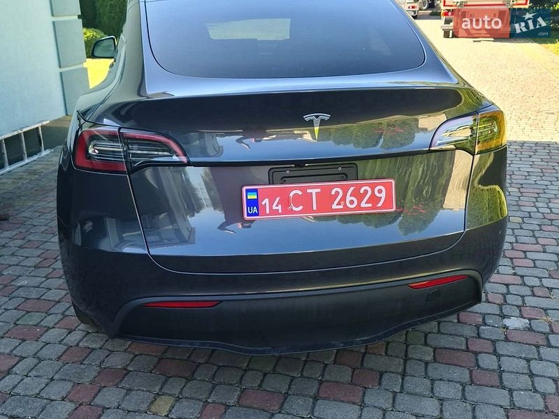 Позашляховик / Кросовер Tesla Model Y 2024 в Івано-Франківську фото 15 Позашляховик / Кросовер Tesla Model Y 2024 в Івано-Франківську