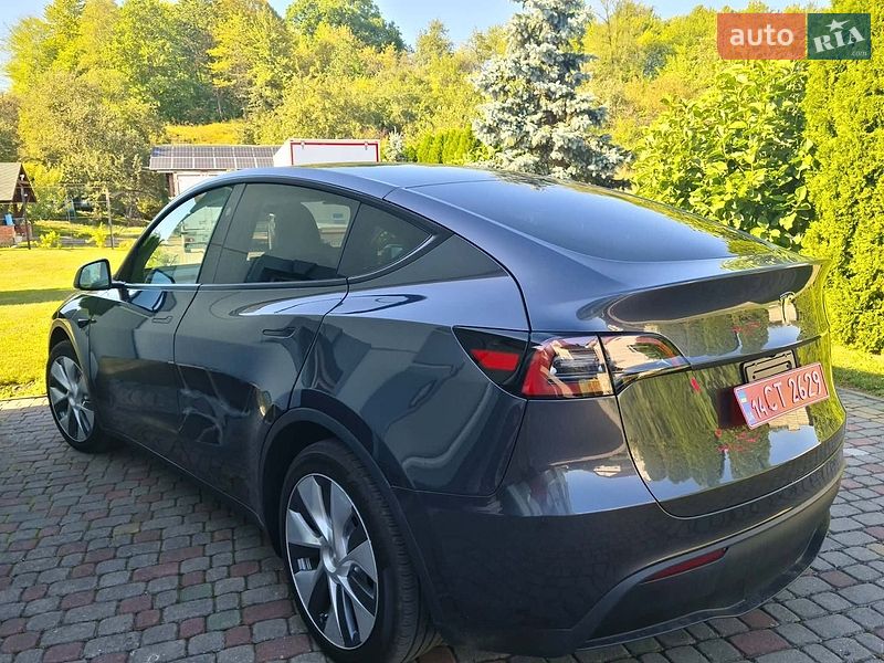 Позашляховик / Кросовер Tesla Model Y 2024 в Івано-Франківську фото 16 Позашляховик / Кросовер Tesla Model Y 2024 в Івано-Франківську
