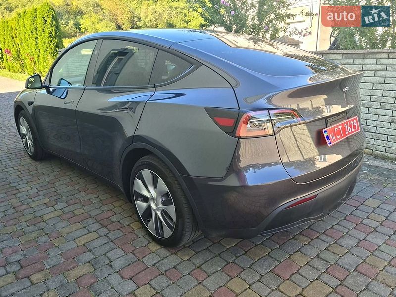 Позашляховик / Кросовер Tesla Model Y 2024 в Івано-Франківську фото 19 Позашляховик / Кросовер Tesla Model Y 2024 в Івано-Франківську
