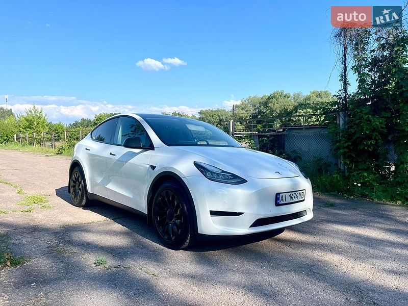 Внедорожник / Кроссовер Tesla Model Y 2021 в Чернигове