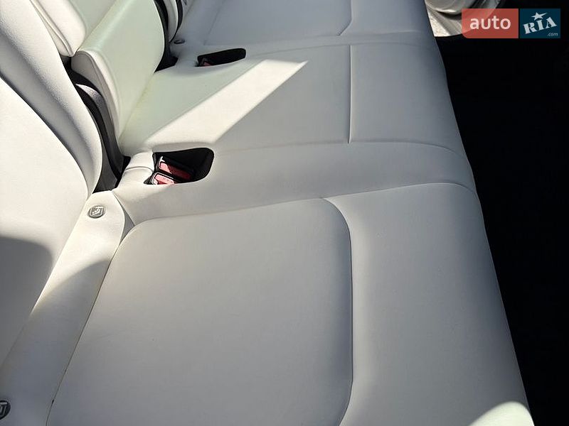 Внедорожник / Кроссовер Tesla Model Y 2023 в Львове фото 17 Внедорожник / Кроссовер Tesla Model Y 2023 в Львове