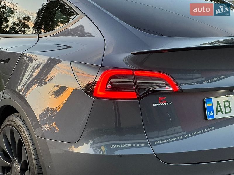 Позашляховик / Кросовер Tesla Model Y 2022 в Вінниці
