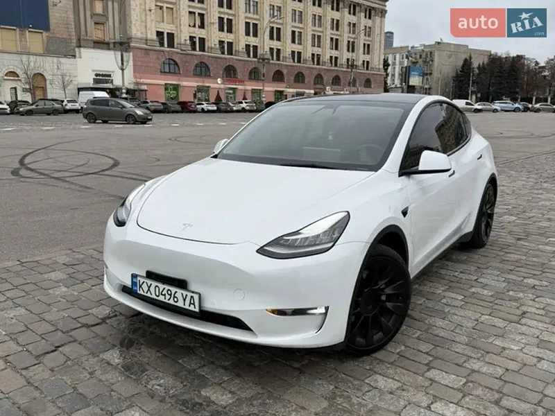 Tesla Model Y 2021