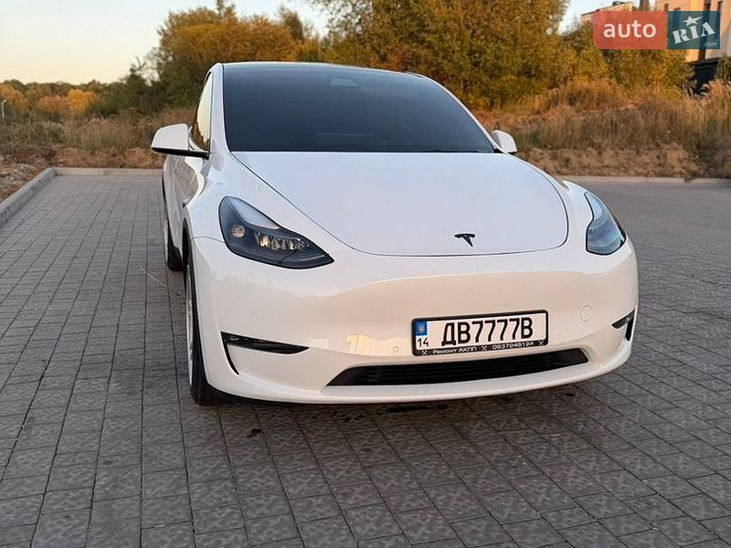 Tesla Model Y 2021 Tesla Model Y 2021