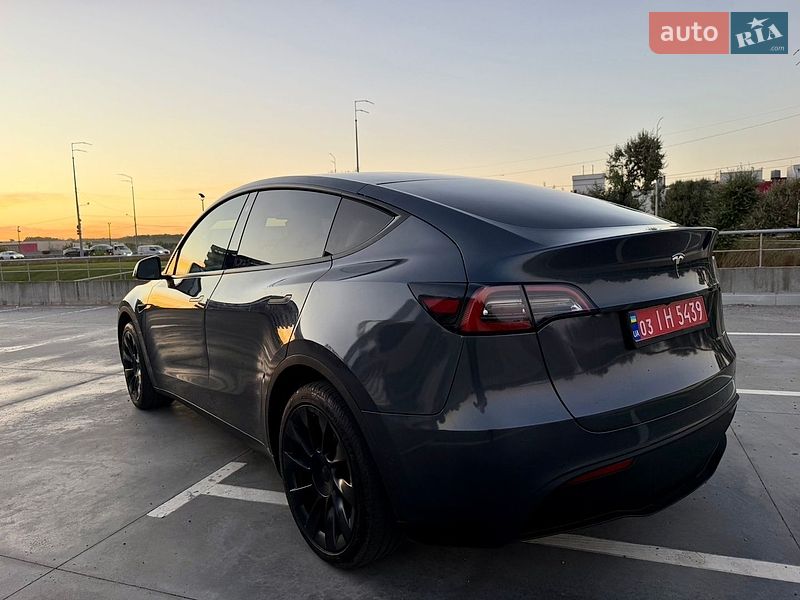 Позашляховик / Кросовер Tesla Model Y 2022 в Києві фото 4 Позашляховик / Кросовер Tesla Model Y 2022 в Києві