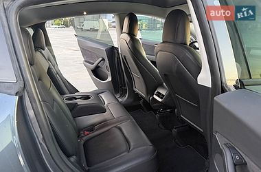 Позашляховик / Кросовер Tesla Model Y 2022 в Києві фото 8 Позашляховик / Кросовер Tesla Model Y 2022 в Києві