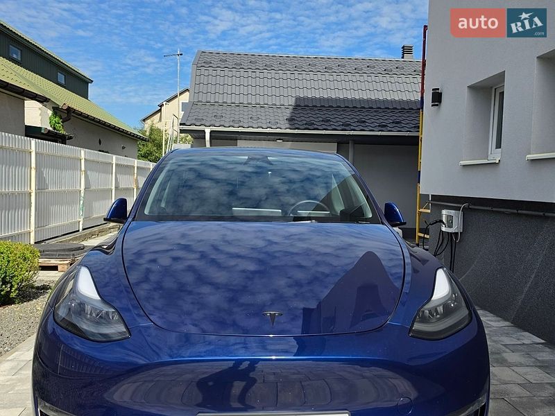Позашляховик / Кросовер Tesla Model Y 2024 в Хмельницькому