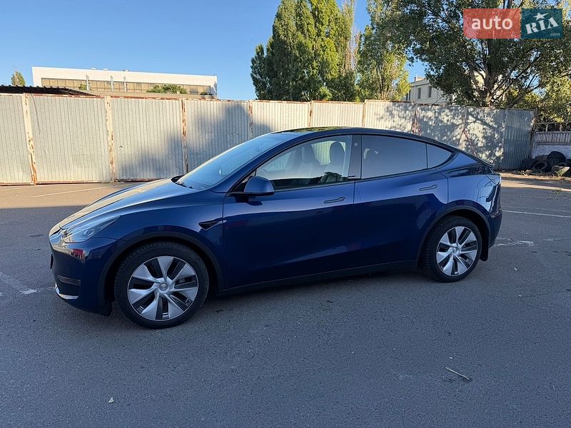 Внедорожник / Кроссовер Tesla Model Y 2022 в Одессе