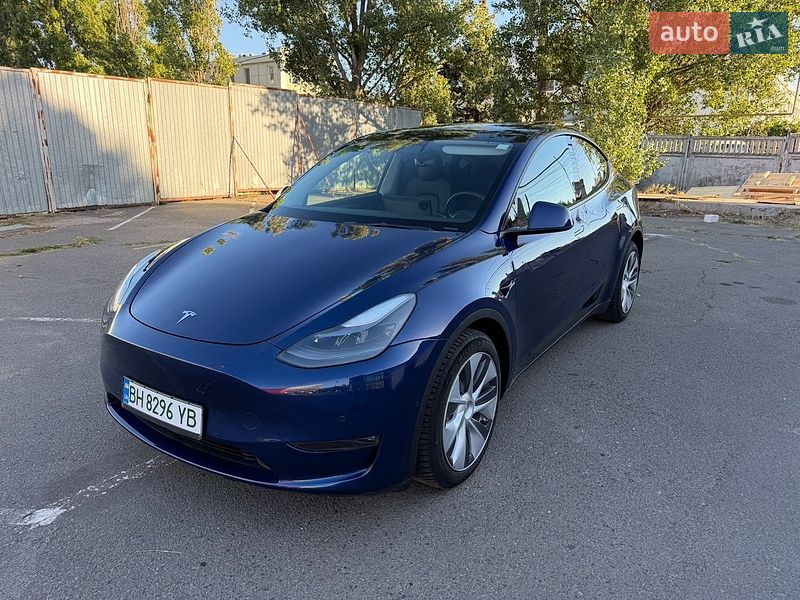 Внедорожник / Кроссовер Tesla Model Y 2022 в Одессе