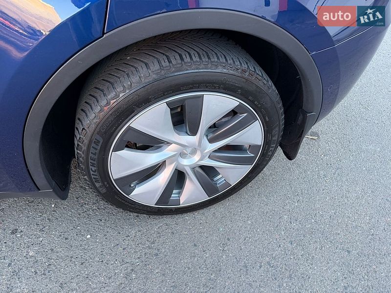 Внедорожник / Кроссовер Tesla Model Y 2022 в Одессе