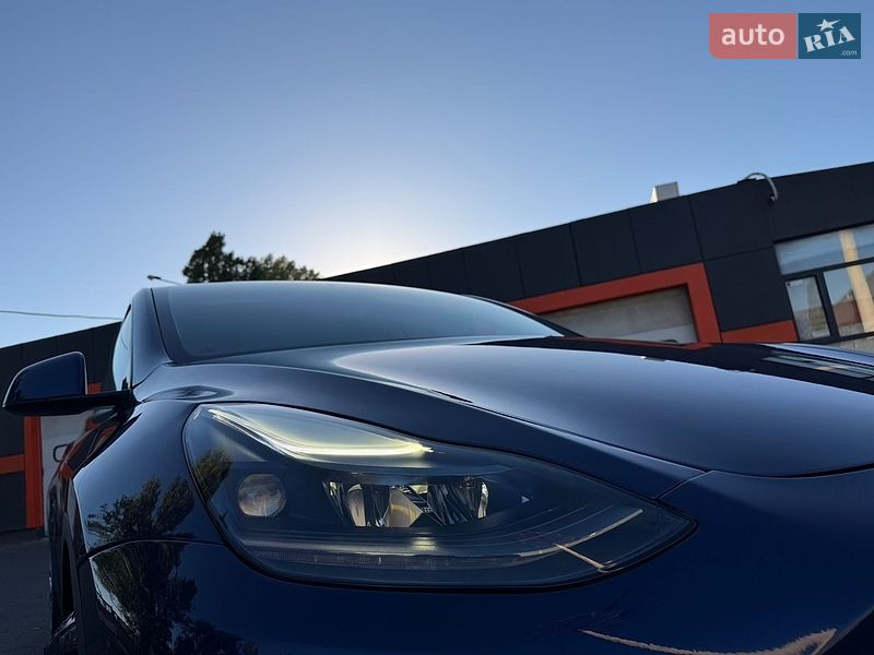 Внедорожник / Кроссовер Tesla Model Y 2022 в Одессе