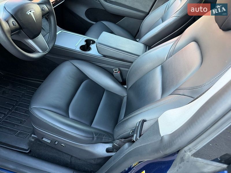 Внедорожник / Кроссовер Tesla Model Y 2022 в Одессе