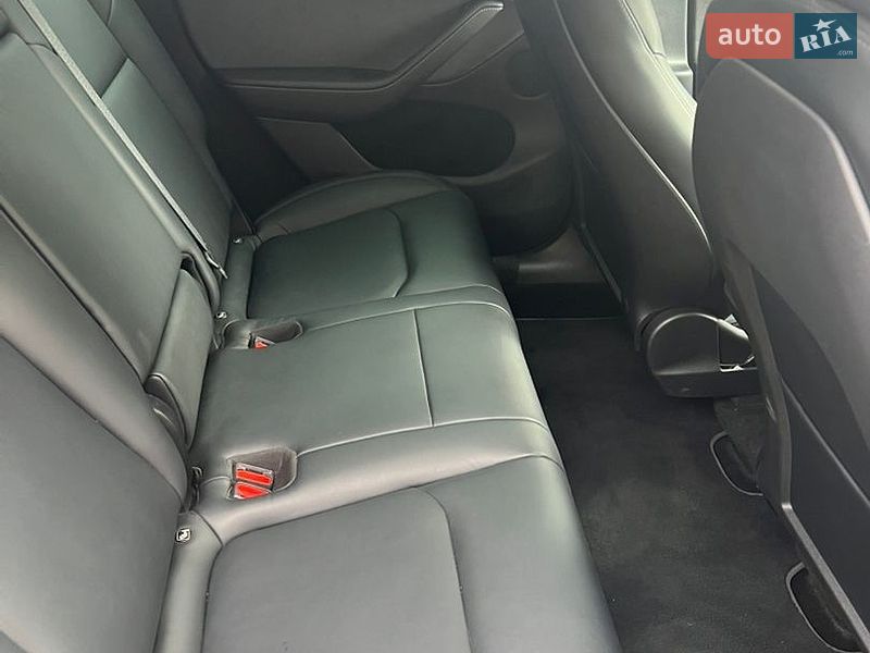 Позашляховик / Кросовер Tesla Model Y 2023 в Вінниці