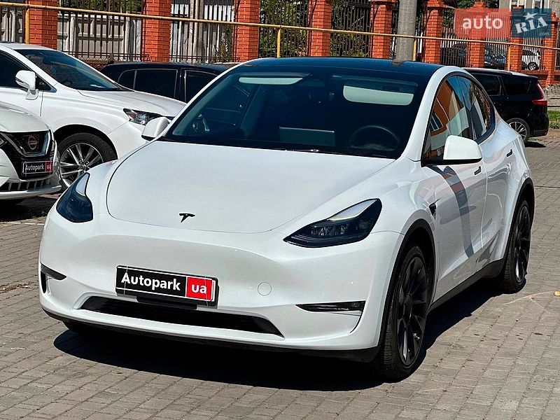 Tesla Model Y 2024 Tesla Model Y 2024