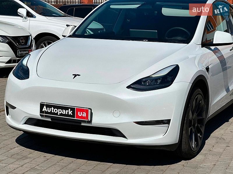 Позашляховик / Кросовер Tesla Model Y 2024 в Одесі