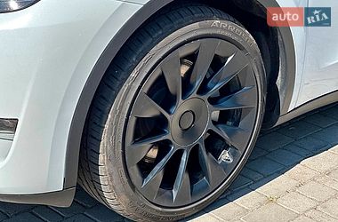 Позашляховик / Кросовер Tesla Model Y 2024 в Одесі