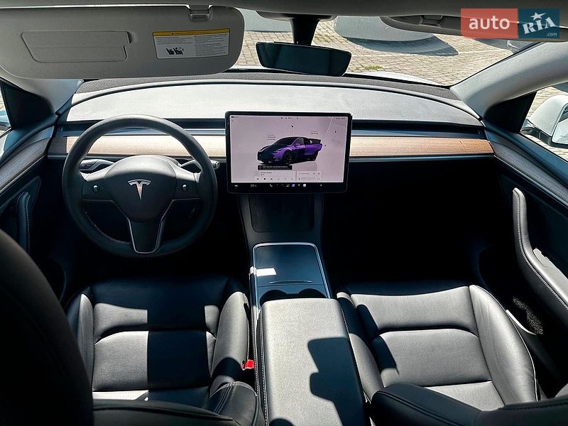Позашляховик / Кросовер Tesla Model Y 2024 в Одесі