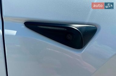 Позашляховик / Кросовер Tesla Model Y 2024 в Одесі