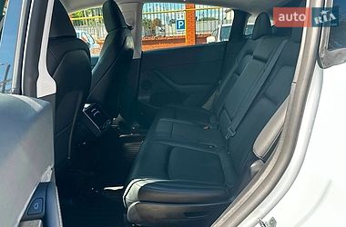 Позашляховик / Кросовер Tesla Model Y 2024 в Одесі