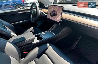 Позашляховик / Кросовер Tesla Model Y 2024 в Одесі