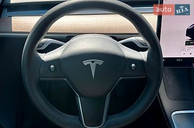 Позашляховик / Кросовер Tesla Model Y 2024 в Одесі