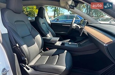 Позашляховик / Кросовер Tesla Model Y 2024 в Одесі