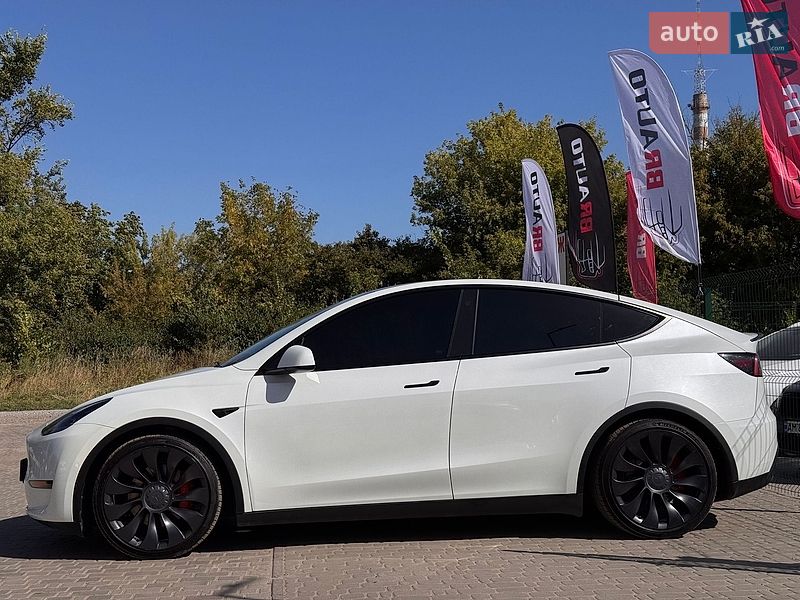 Внедорожник / Кроссовер Tesla Model Y 2022 в Бердичеве