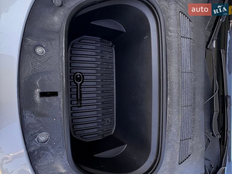 Внедорожник / Кроссовер Tesla Model Y 2022 в Бердичеве