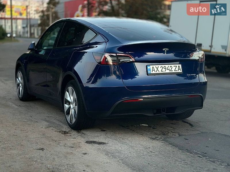 Позашляховик / Кросовер Tesla Model Y 2022 в Харкові