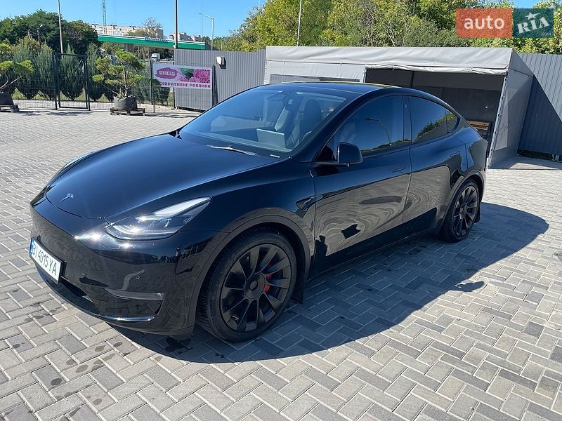 Позашляховик / Кросовер Tesla Model Y 2022 в Полтаві фото 4 Позашляховик / Кросовер Tesla Model Y 2022 в Полтаві