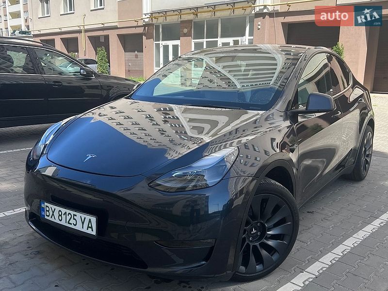 Внедорожник / Кроссовер Tesla Model Y 2024 в Хмельницком