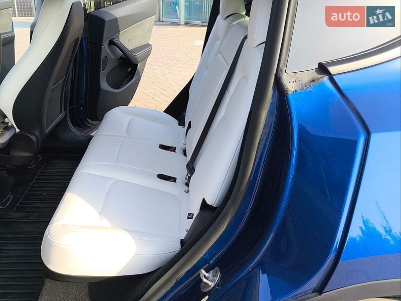 Внедорожник / Кроссовер Tesla Model Y 2024 в Кропивницком