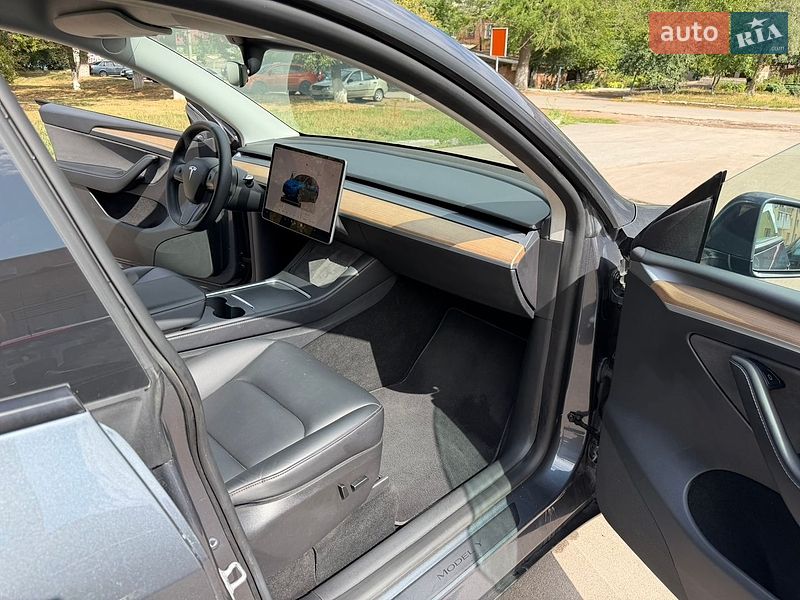 Внедорожник / Кроссовер Tesla Model Y 2022 в Виннице