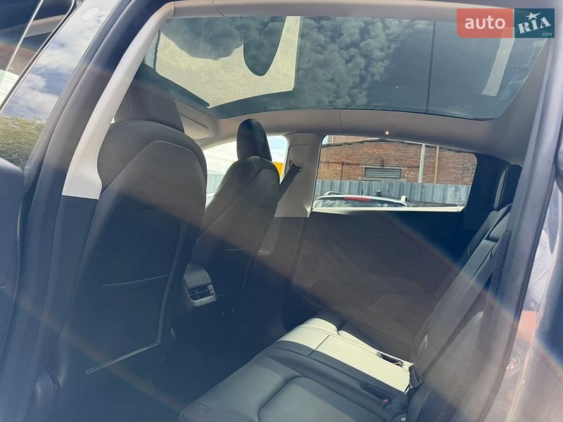 Внедорожник / Кроссовер Tesla Model Y 2022 в Виннице