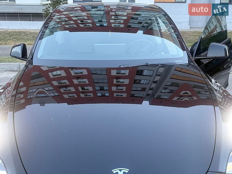Внедорожник / Кроссовер Tesla Model Y 2021 в Харькове