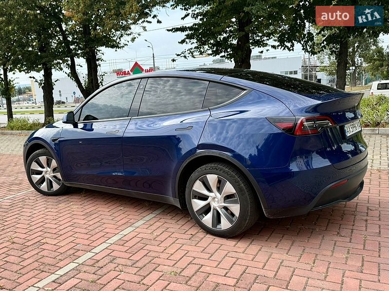 Внедорожник / Кроссовер Tesla Model Y 2021 в Харькове