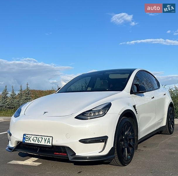 Tesla Model Y 2021 Tesla Model Y 2021