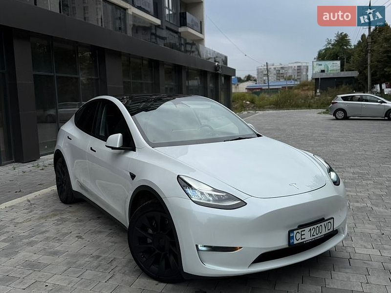 Tesla Model Y 2023 Tesla Model Y 2023