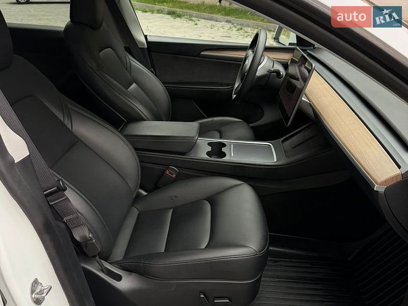 Внедорожник / Кроссовер Tesla Model Y 2023 в Черновцах фото 29 Внедорожник / Кроссовер Tesla Model Y 2023 в Черновцах