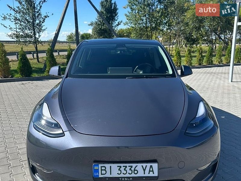 Позашляховик / Кросовер Tesla Model Y 2023 в Пирятині