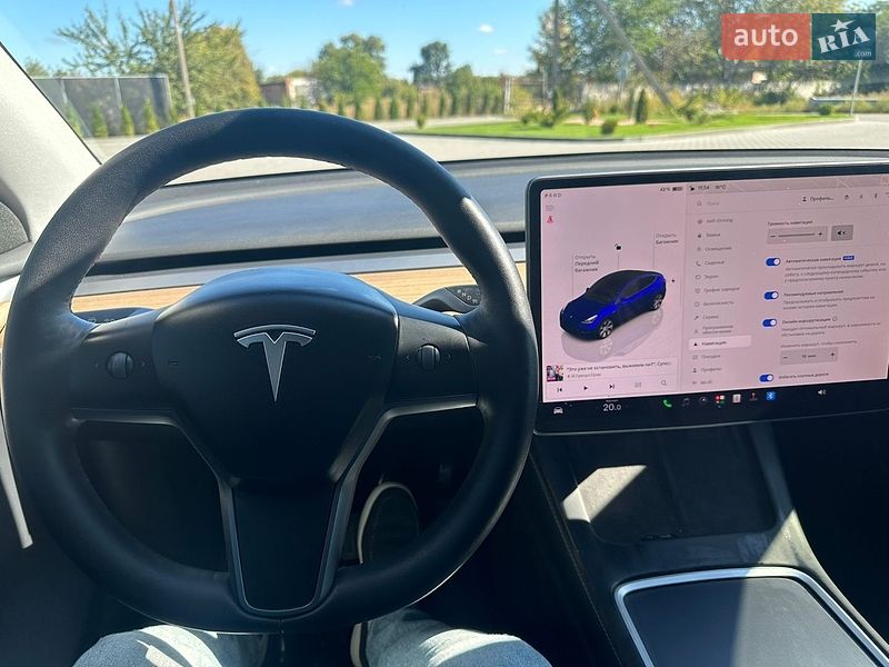 Позашляховик / Кросовер Tesla Model Y 2023 в Пирятині