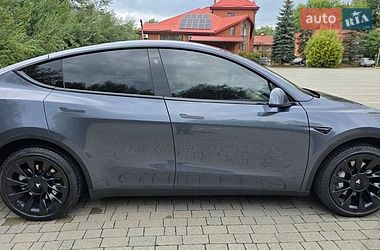 Позашляховик / Кросовер Tesla Model Y 2023 в Тернополі